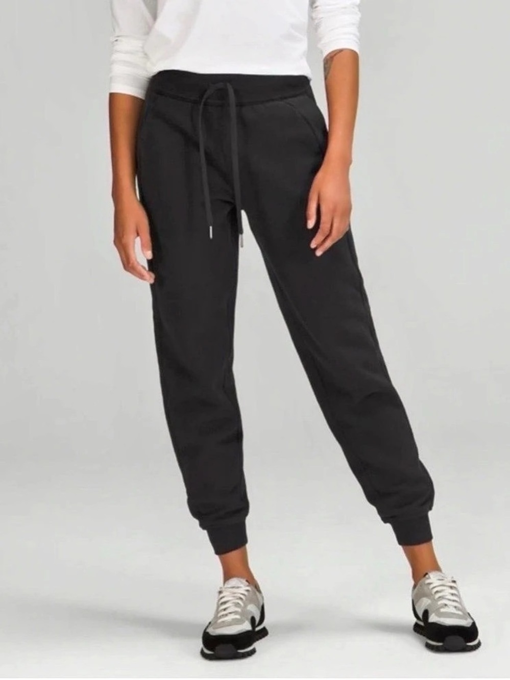 lululemon Scuba High-Rise Jogger Black Jogger Pants Waist 8